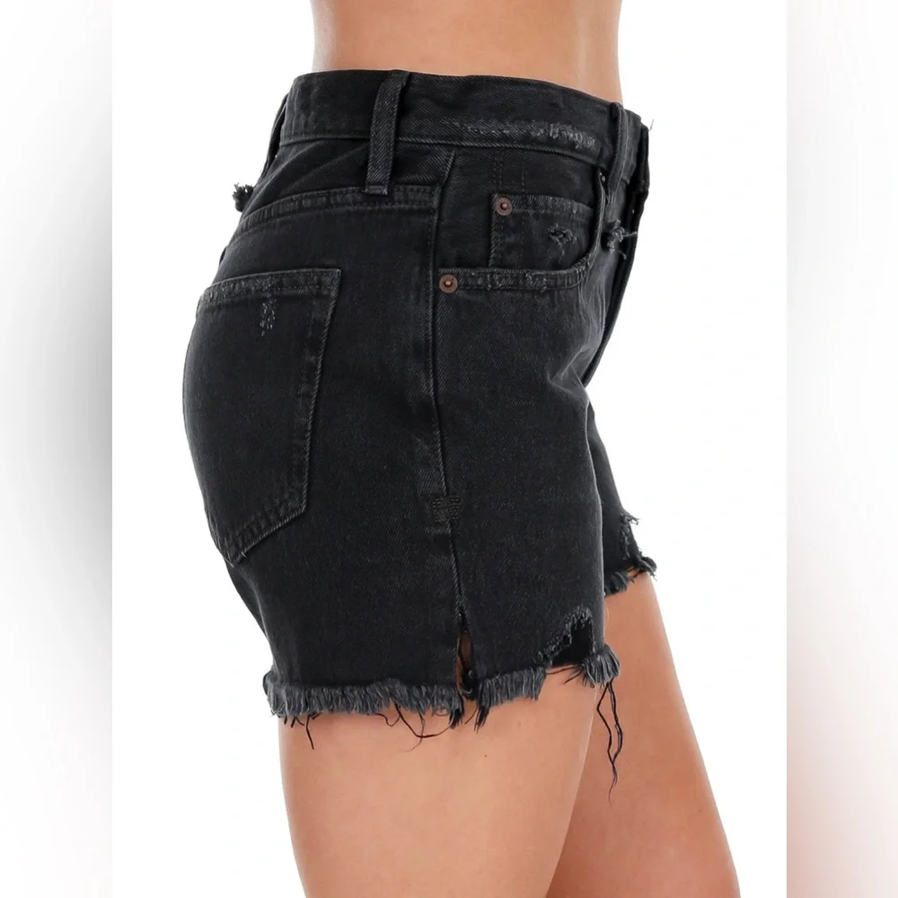 Free People Makai Women’s High Rise Cut Off Black Denim Shorts Size 28 NWT